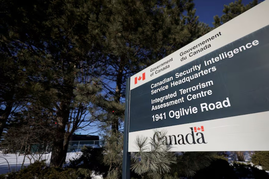 Biển hiệu trụ sở Cơ quan Tình báo an ninh Canada và Trung tâm Đánh giá Khủng bố tích hợp tại Ottawa, Canada. (Ảnh: Reuters)