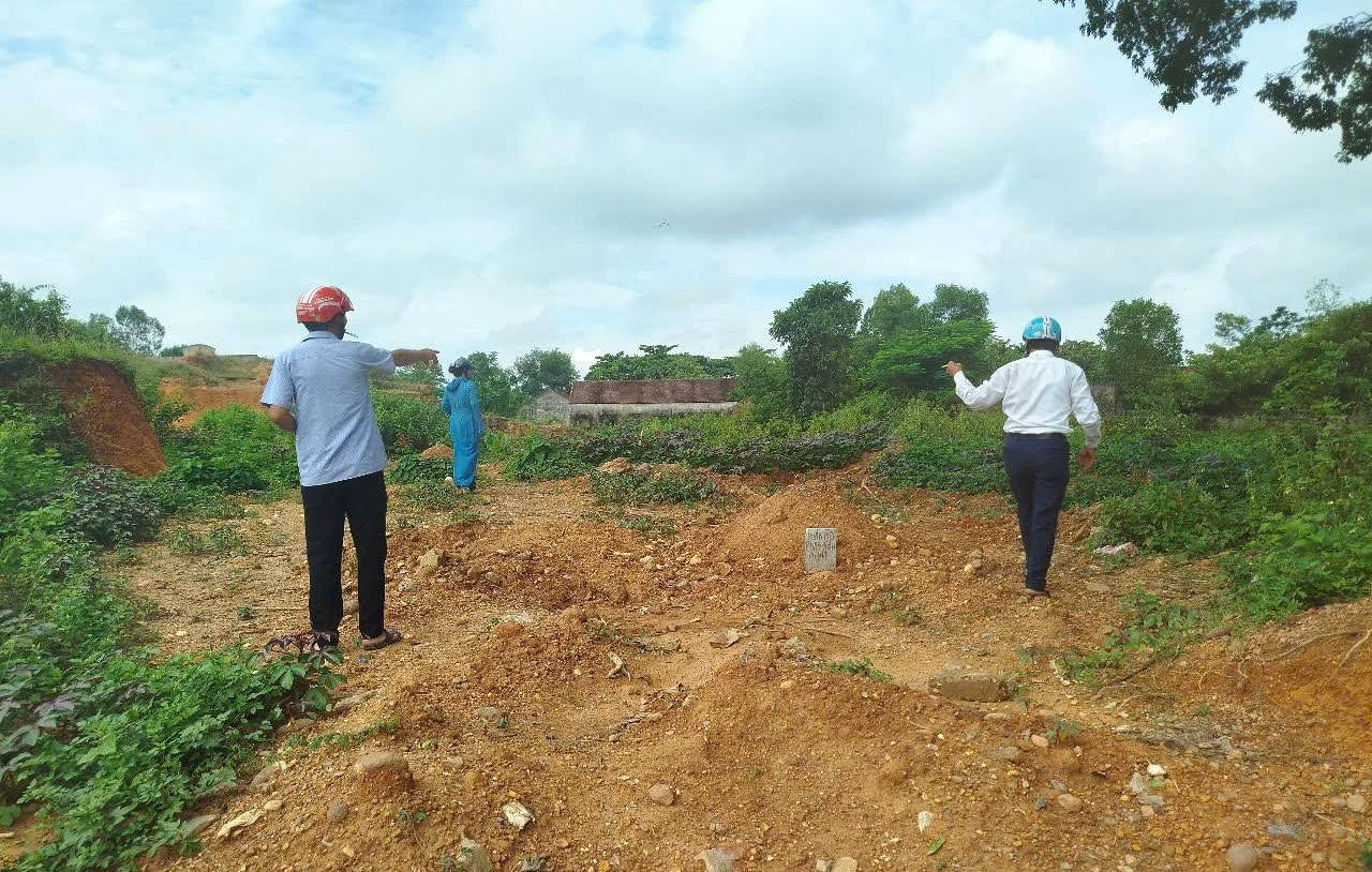 Lực lượng chức năng xã Đại Đồng đã xử lý, ngăn chặn kịp thời và yêu cầu các hộ dân trả lại nguyên hiện trạng ban đầu.