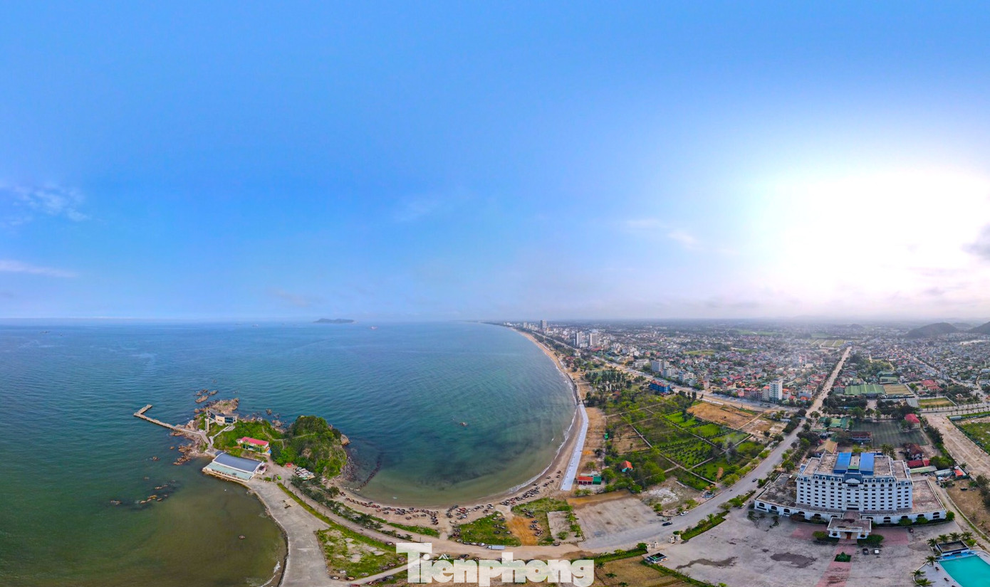 Bãi biển Cửa Lò là một trong những bãi biển đẹp nhất khu vực Bắc Trung Bộ.