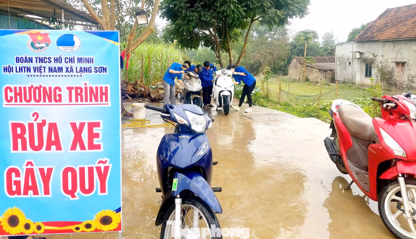 Tất cả số tiền thu về được các cơ sở Đoàn ủng hộ cho các thanh thiếu nhi và gia đình có hoàn cảnh khó khăn trong dịp Tết Nguyên đán Ất Tỵ 2025.