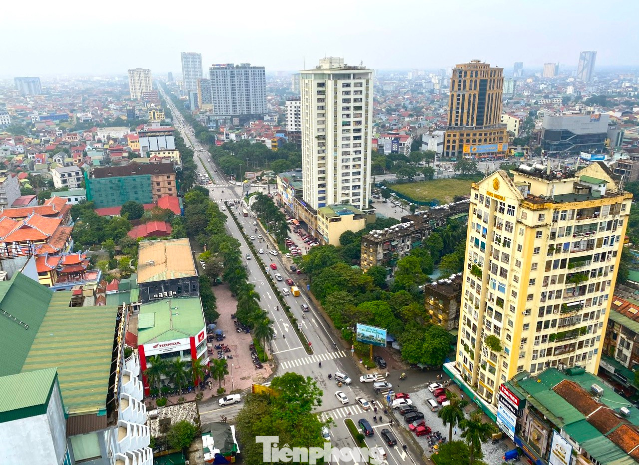 Sau sáp nhập đơn vị hành chính cấp huyện, cấp xã, tỉnh Nghệ An dự kiến có 1.754 người dôi dư. Sau sáp nhập đơn vị hành chính cấp huyện, cấp xã, tỉnh Nghệ An dự kiến có 1.754 người dôi dư.