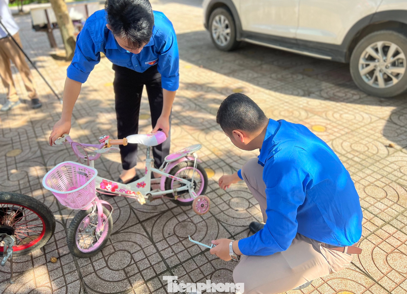 Chương trình sửa xe cho em được tổ chức, thể hiện sự chia sẻ, lan tỏa yêu thương và trách nhiệm đối với các em học sinh có hoàn cảnh đặc biệt khó khăn trên địa bàn. Qua đó mang đến cho các em tinh thần sẵn sàng vững bước vào năm học mới.