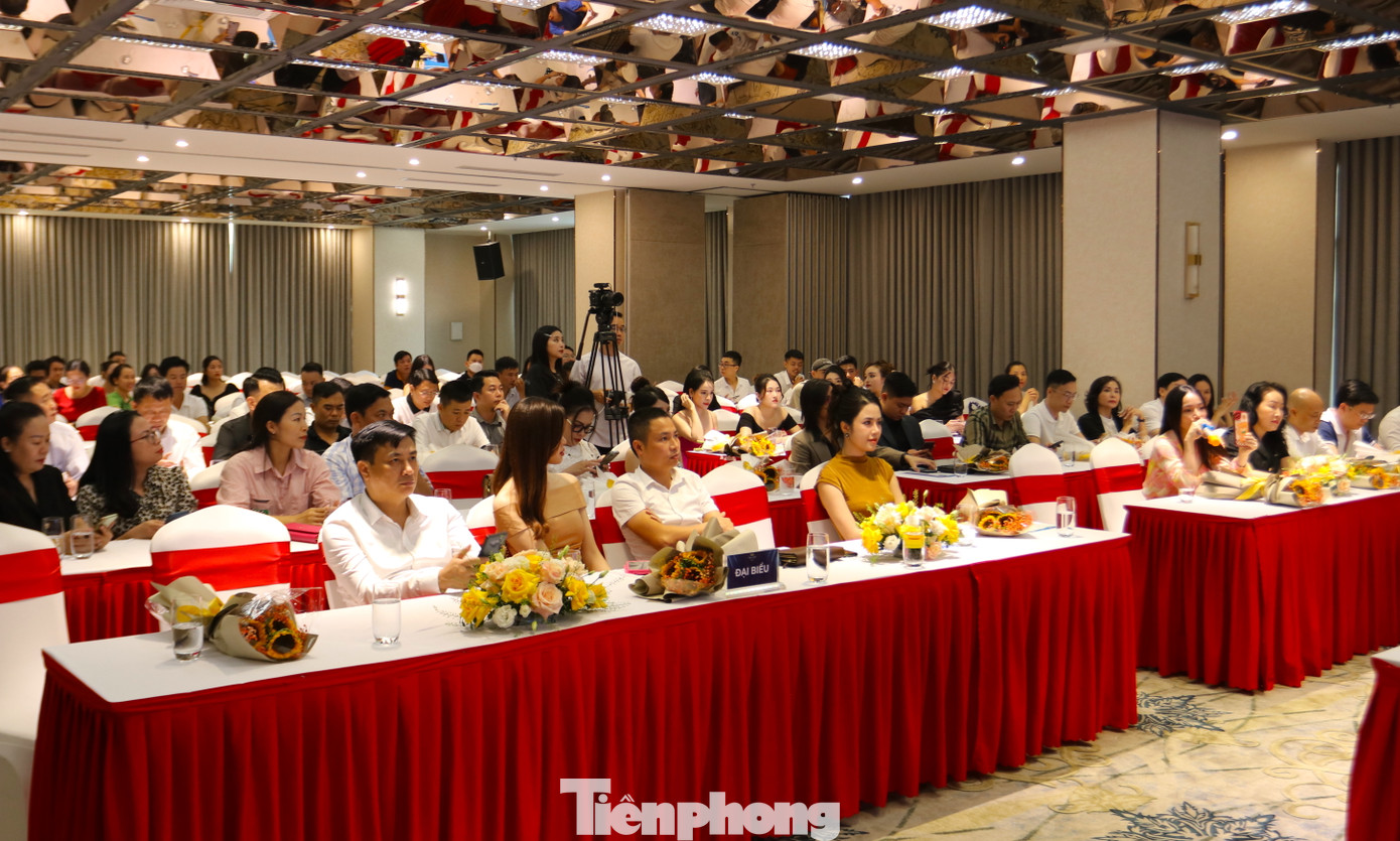 Toàn cảnh buổi công bố truyền thông. Cuộc thi Miss Vinh 2023 thu hút sự quan tâm của nhiều người. Toàn cảnh buổi công bố truyền thông. Cuộc thi Miss Vinh 2023 thu hút sự quan tâm của nhiều người.