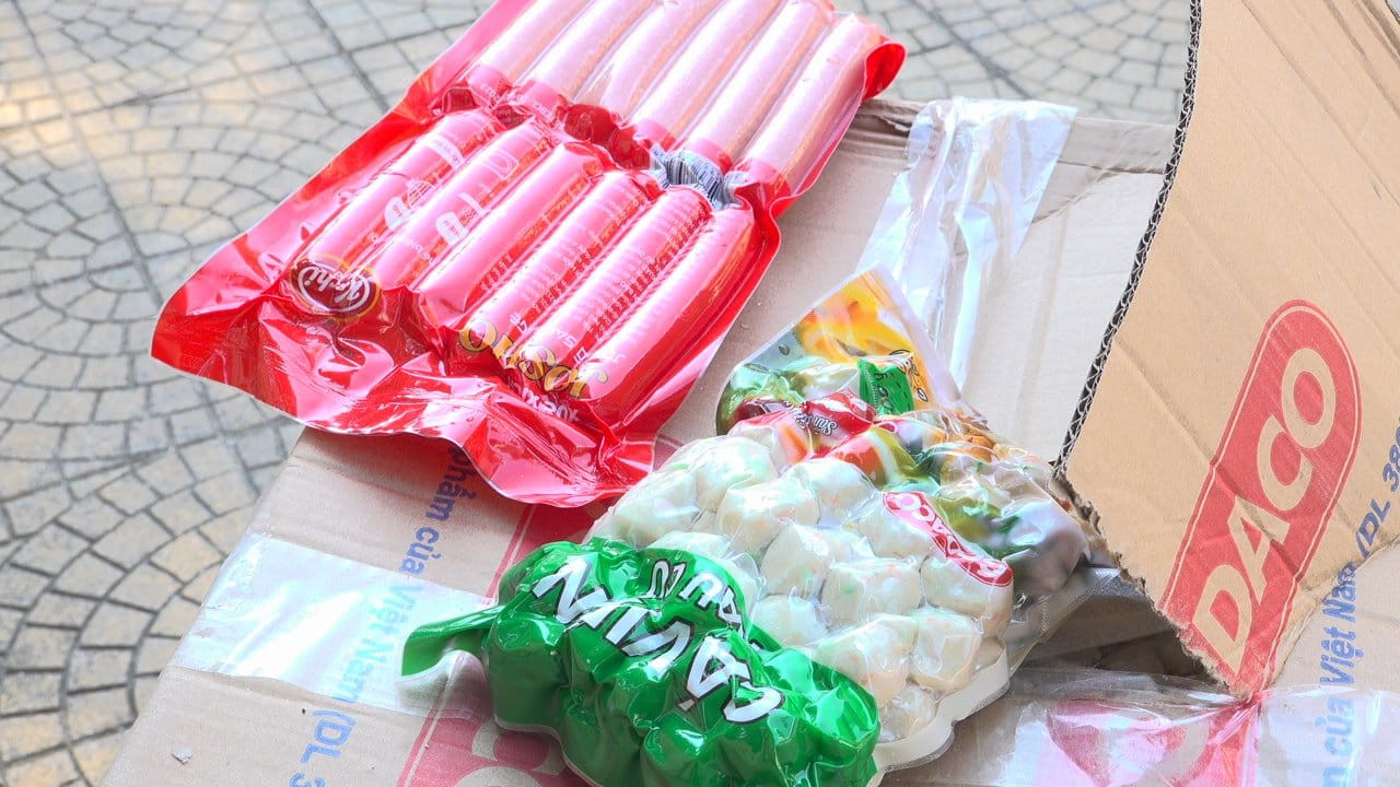 Số thực phẩm này không rõ nguồn gốc xuất xứ.