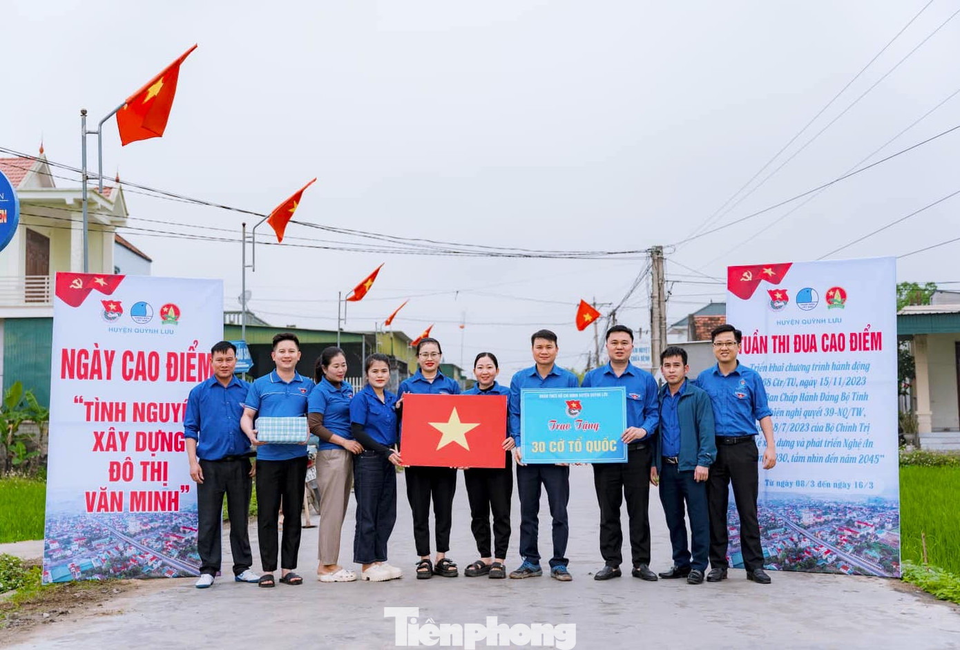 Cụ thể, 496 đơn vị Đoàn các cấp trên địa bàn toàn tỉnh tổ chức hoạt động với hơn 30.000 đoàn viên thanh niên tham gia thực hiện 1.350 công trình, phần việc thanh niên.