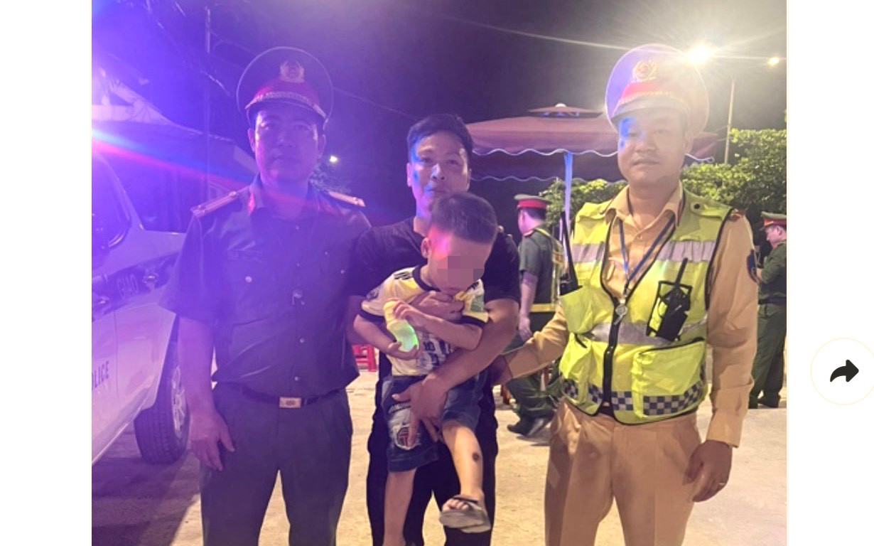 Bằng các biện pháp nghiệp vụ, nhiều cháu bé đã được lực lượng công an hỗ trợ tìm thấy bố mẹ sau nhiều giờ thất lạc.