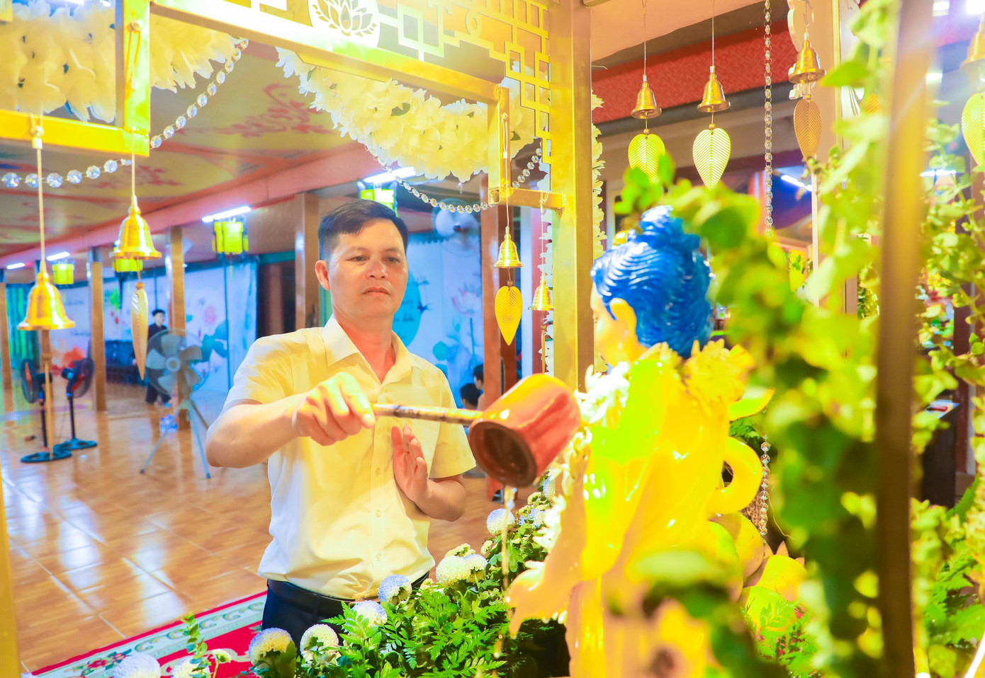 Nghi thức tắm phật cũng là một hành động để mỗi người liên tưởng tới việc gột rửa thân tâm của bản thân mình, nhằm tìm lại sự thanh tịnh vốn có.