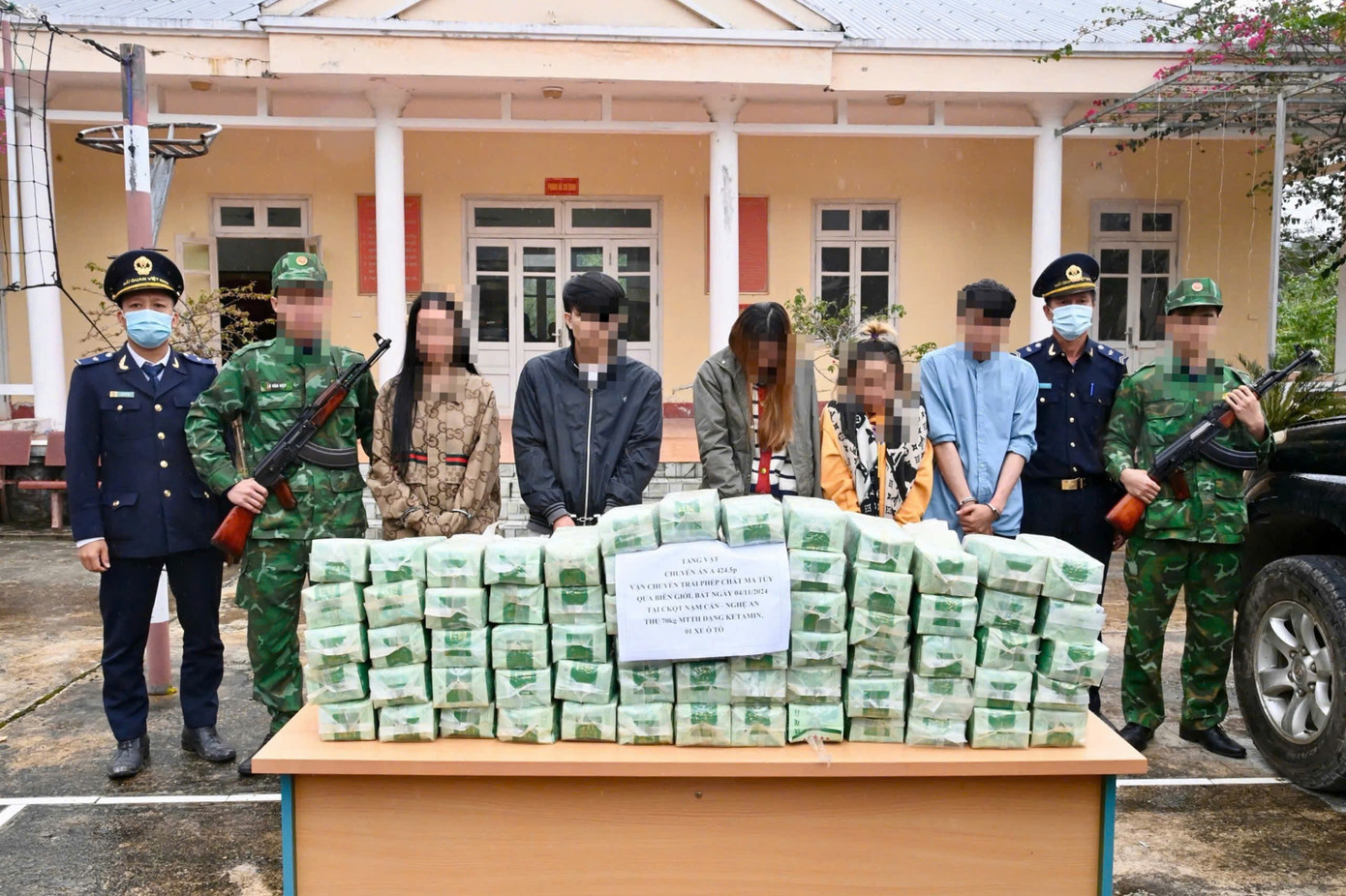 Vụ việc đang được mở rộng điều tra làm rõ. Vụ việc đang được mở rộng điều tra làm rõ.