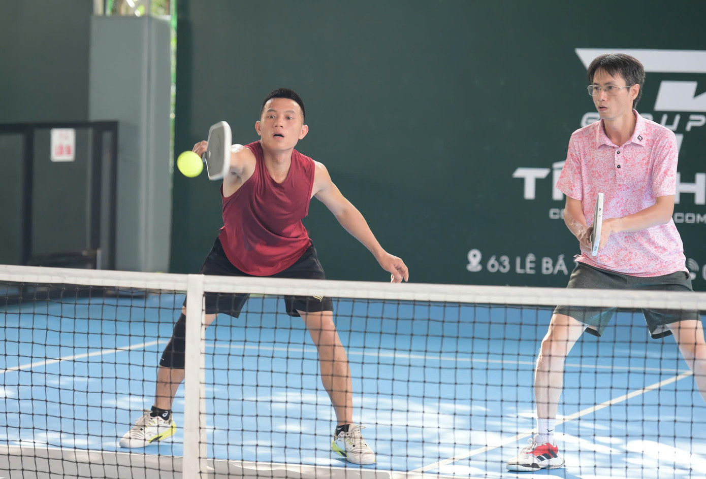 Trong các trận đấu luôn có những pha bóng đầy ấn tượng. Qua những pha bóng không chỉ thể hiện sức bền, sự dẻo dai của các vận động viên mà còn là minh chứng cho tinh thần thể thao không từ bỏ, vượt qua giới hạn bản thân để cống hiến cho khán giả những giây phút mãn nhãn. Trong các trận đấu luôn có những pha bóng đầy ấn tượng. Qua những pha bóng không chỉ thể hiện sức bền, sự dẻo dai của các vận động viên mà còn là minh chứng cho tinh thần thể thao không từ bỏ, vượt qua giới hạn bản thân để cống hiến cho khán giả những giây phút mãn nhãn.