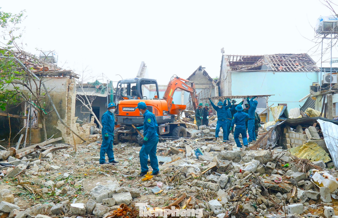 Nguyên nhân 2 vụ nổ đang tiếp tục được cơ quan chức năng điều tra làm rõ. Nguyên nhân 2 vụ nổ đang tiếp tục được cơ quan chức năng điều tra làm rõ.
