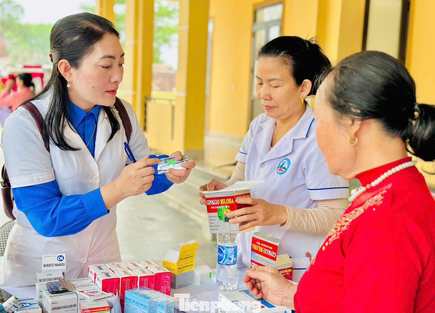 Ban Thường vụ Huyện Đoàn Tân Kỳ tổ chức Lễ ra quân Tháng Thanh niên 2025 và khánh thành, bàn giao công trình thanh niên với trị giá 40 triệu đồng; Tổ chức chương trình khám, tư vấn và phát thuốc miễn phí cho 100 người dân, thiếu nhi có hoàn cảnh khó khăn trên địa bàn xã Hương Sơn; Trao tặng sữa dinh dưỡng và quà cho trẻ em khó khăn. Ban Thường vụ Huyện Đoàn Tân Kỳ tổ chức Lễ ra quân Tháng Thanh niên 2025 và khánh thành, bàn giao công trình thanh niên với trị giá 40 triệu đồng; Tổ chức chương trình khám, tư vấn và phát thuốc miễn phí cho 100 người dân, thiếu nhi có hoàn cảnh khó khăn trên địa bàn xã Hương Sơn; Trao tặng sữa dinh dưỡng và quà cho trẻ em khó khăn.