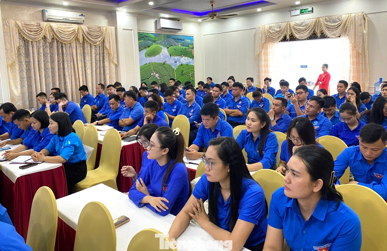 Lớp bồi dưỡng có sự tham gia của 150 học viên đại diện cho các cơ sở Đoàn trên địa bàn tỉnh Nghệ An.