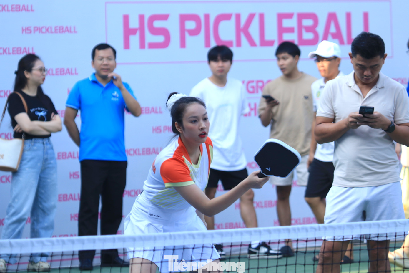 Các vận động viên sẽ tranh tài ở 2 nội dung gồm đôi nam và đôi nam nữ. Các vận động viên sẽ tranh tài ở 2 nội dung gồm đôi nam và đôi nam nữ.