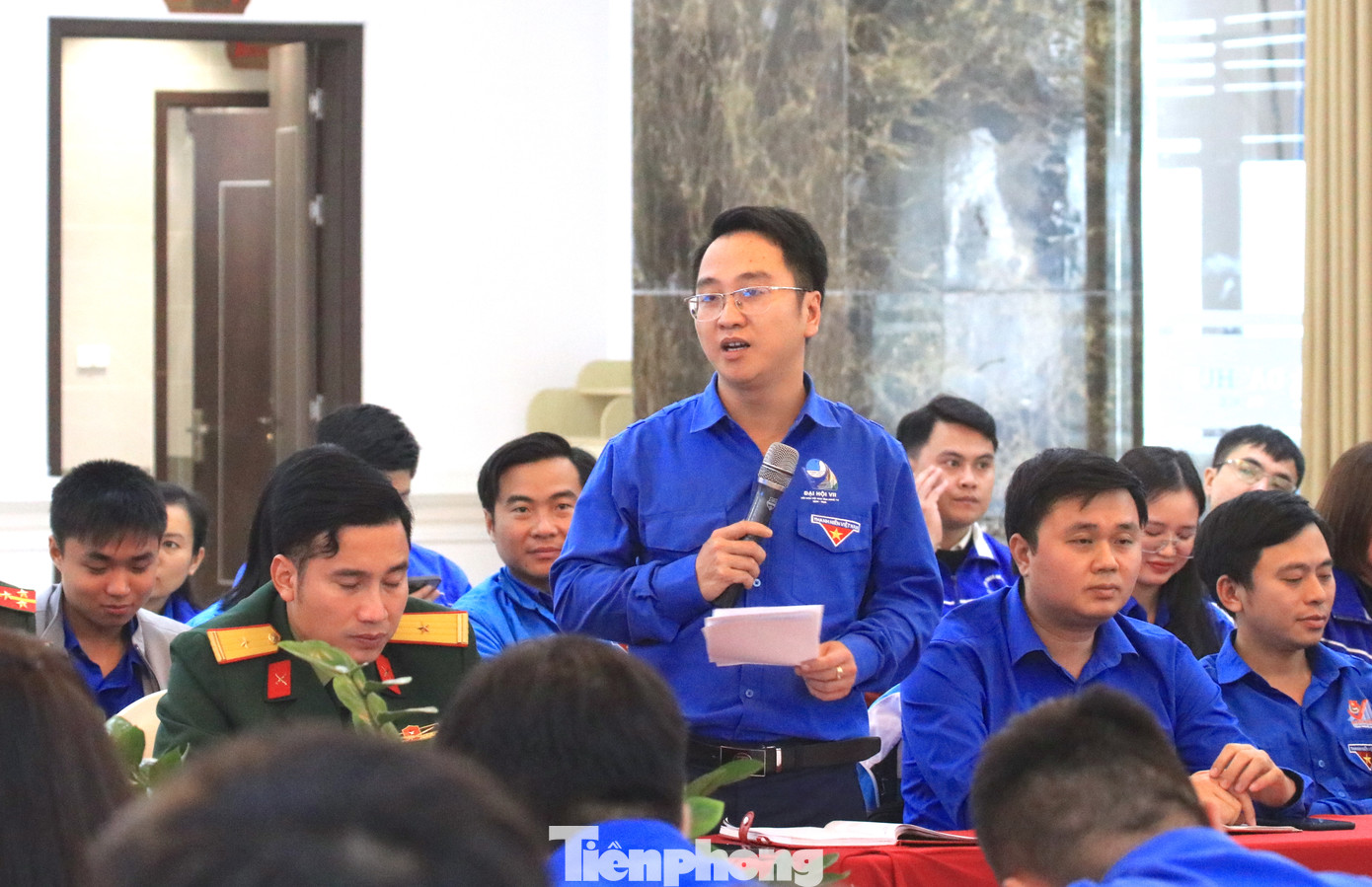 Đại biểu tham dự Hội nghị.