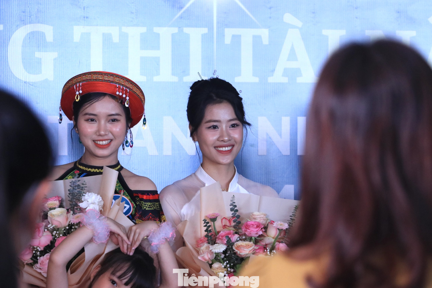 Kết thúc cuộc thi, các thí sinh đều tươi cười vì đã hoàn thành tốt phần thi thể hiện tài năng của mình.