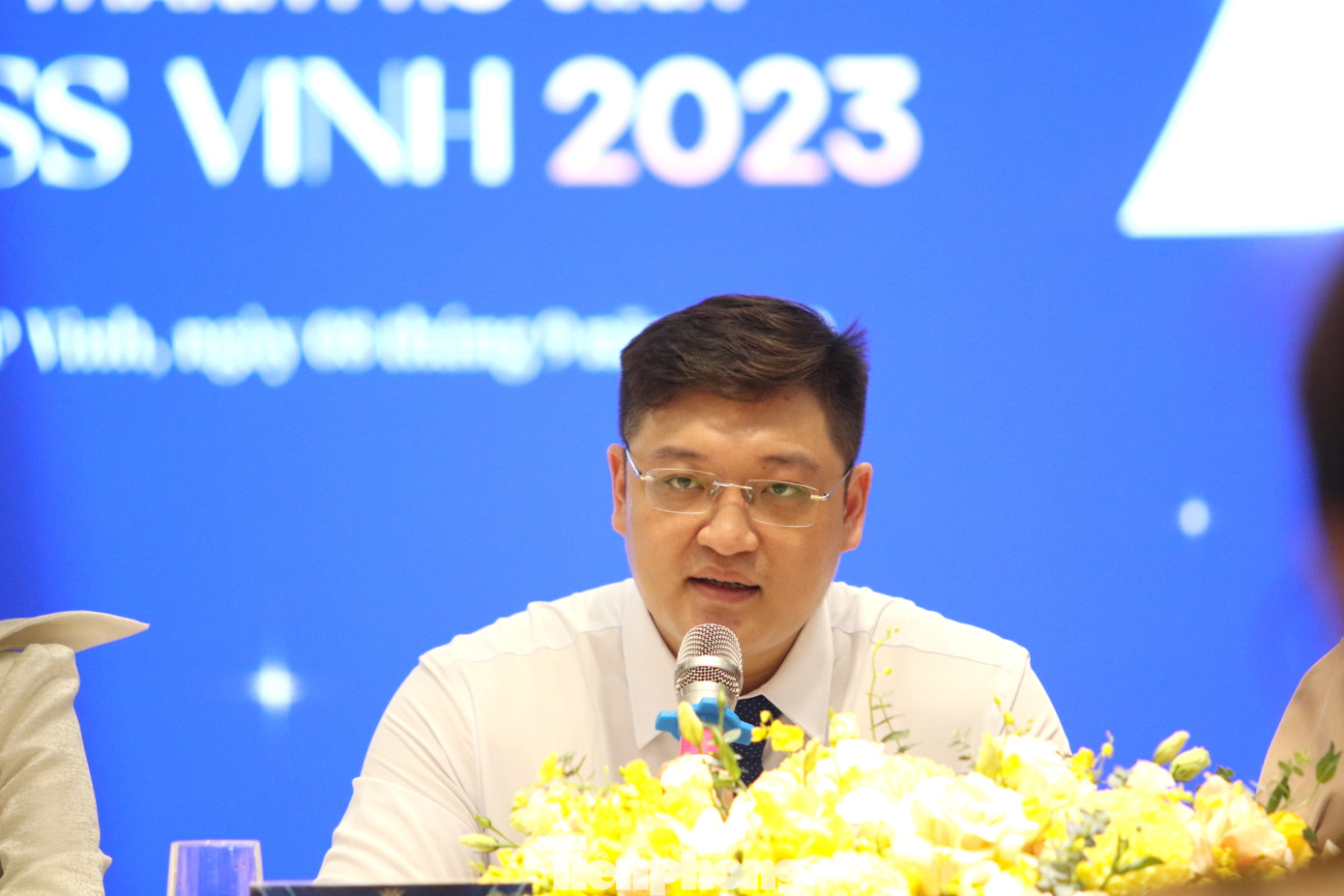 Anh Hồ Đức Việt - Bí thư Thành Đoàn thành phố Vinh, Trưởng ban tổ chức cuộc thi. Anh Hồ Đức Việt - Bí thư Thành Đoàn thành phố Vinh, Trưởng ban tổ chức cuộc thi.