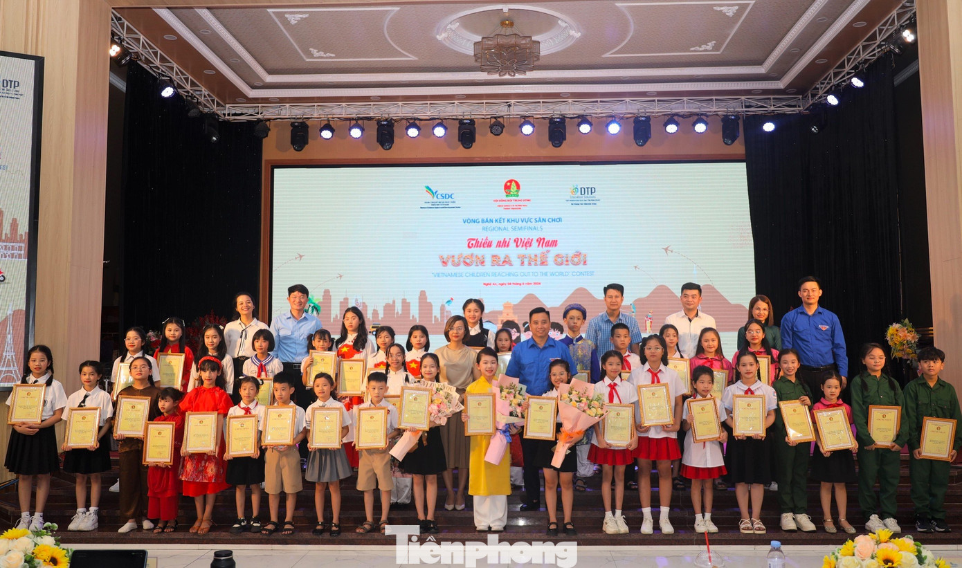 Sau khi kết thúc cuộc thi, Ban tổ chức đã tổng hợp điểm và tiến hành trao giải cho các đội thi.