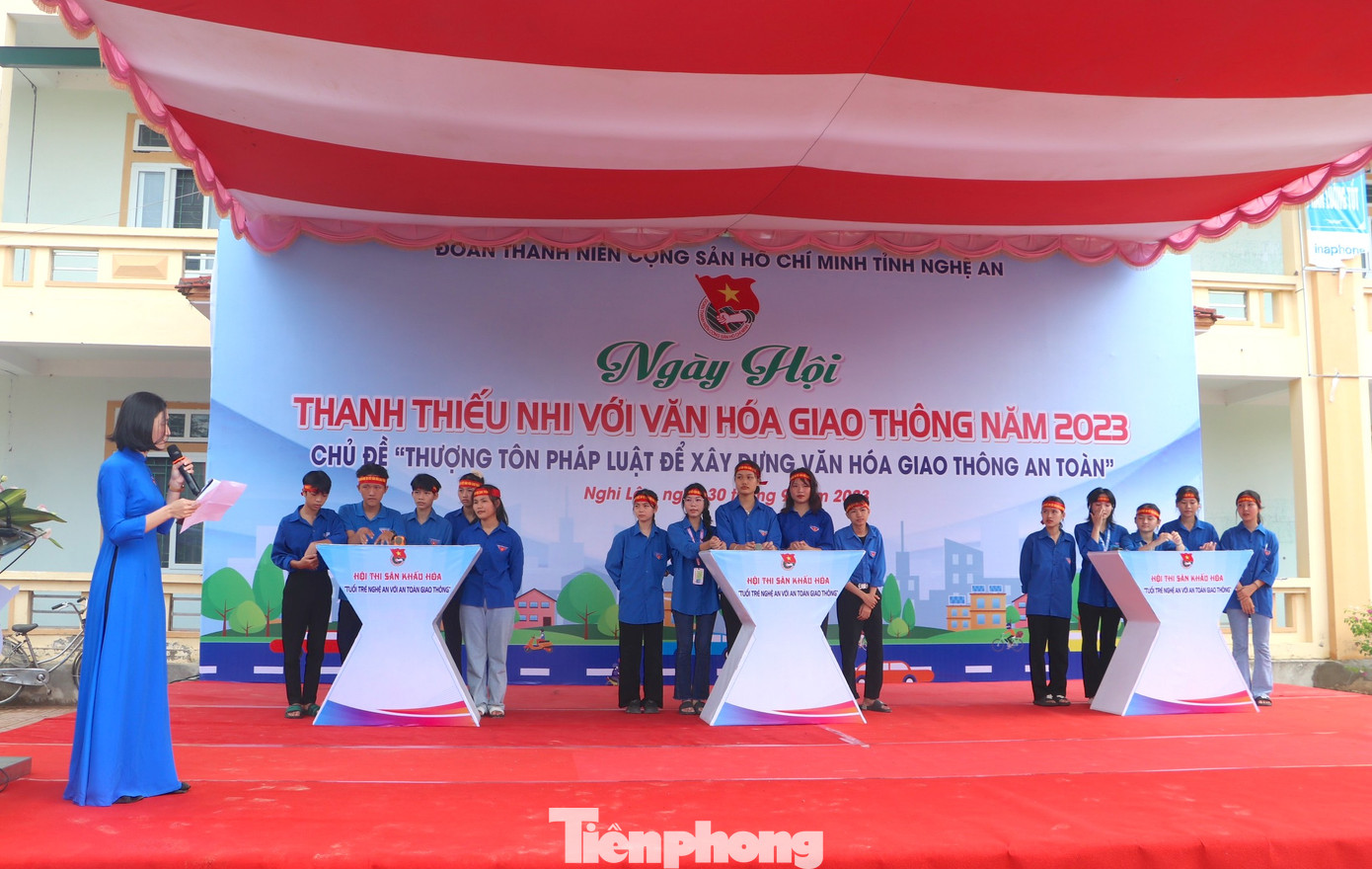 Tổ chức cuộc thi truyền thông “Thượng tôn pháp luật để đảm bảo An toàn giao thông an toàn” cho các học sinh, đoàn viên.