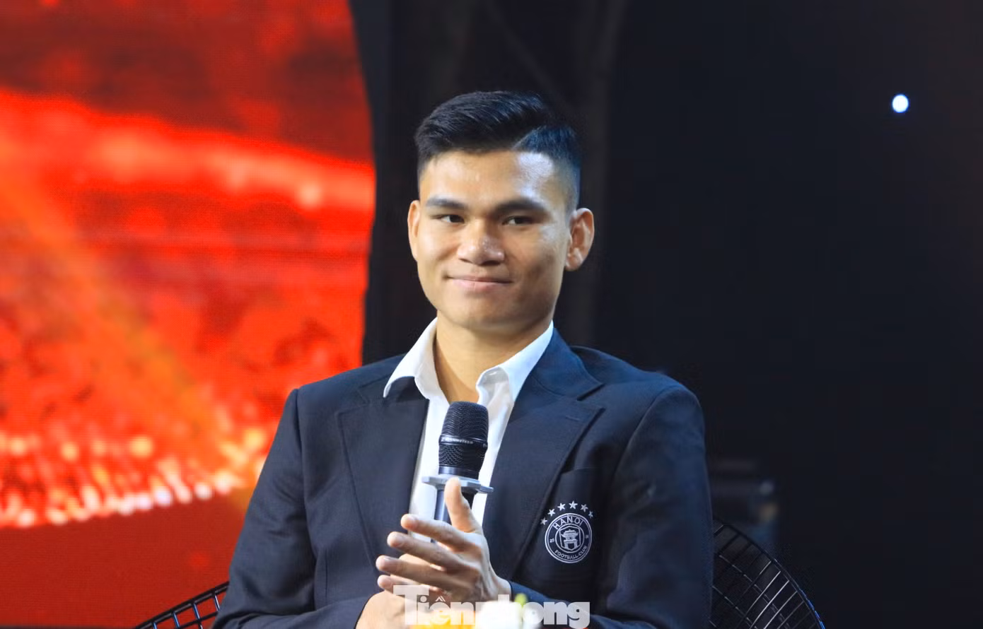 Xuân Mạnh gửi lời cảm ơn người hâm mộ, gia đình đã luôn đồng hành cùng bản thân trong mỗi giải đấu.