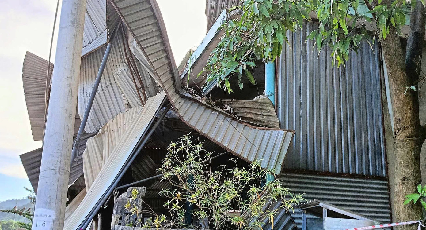 Hiện căn nhà đã được phong tỏa để chờ theo dõi và xác định nguyên nhân. Ảnh: Phan Giang Hiện căn nhà đã được phong tỏa để chờ theo dõi và xác định nguyên nhân. Ảnh: Phan Giang