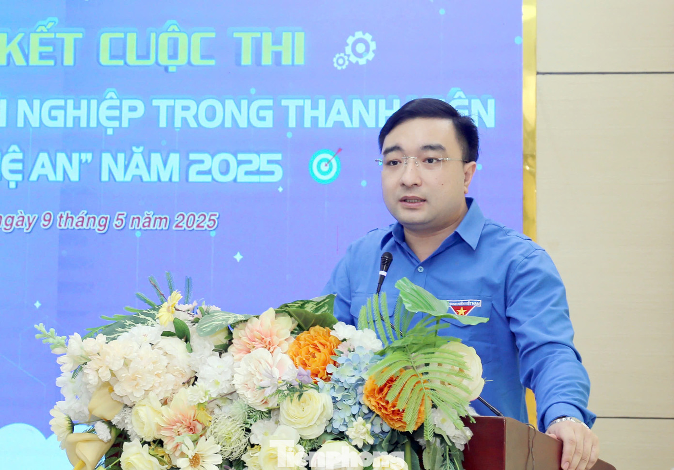 Anh Hồ Phúc Hải - Phó Bí thư Tỉnh Đoàn Nghệ An phát biểu khai mạc chương trình.