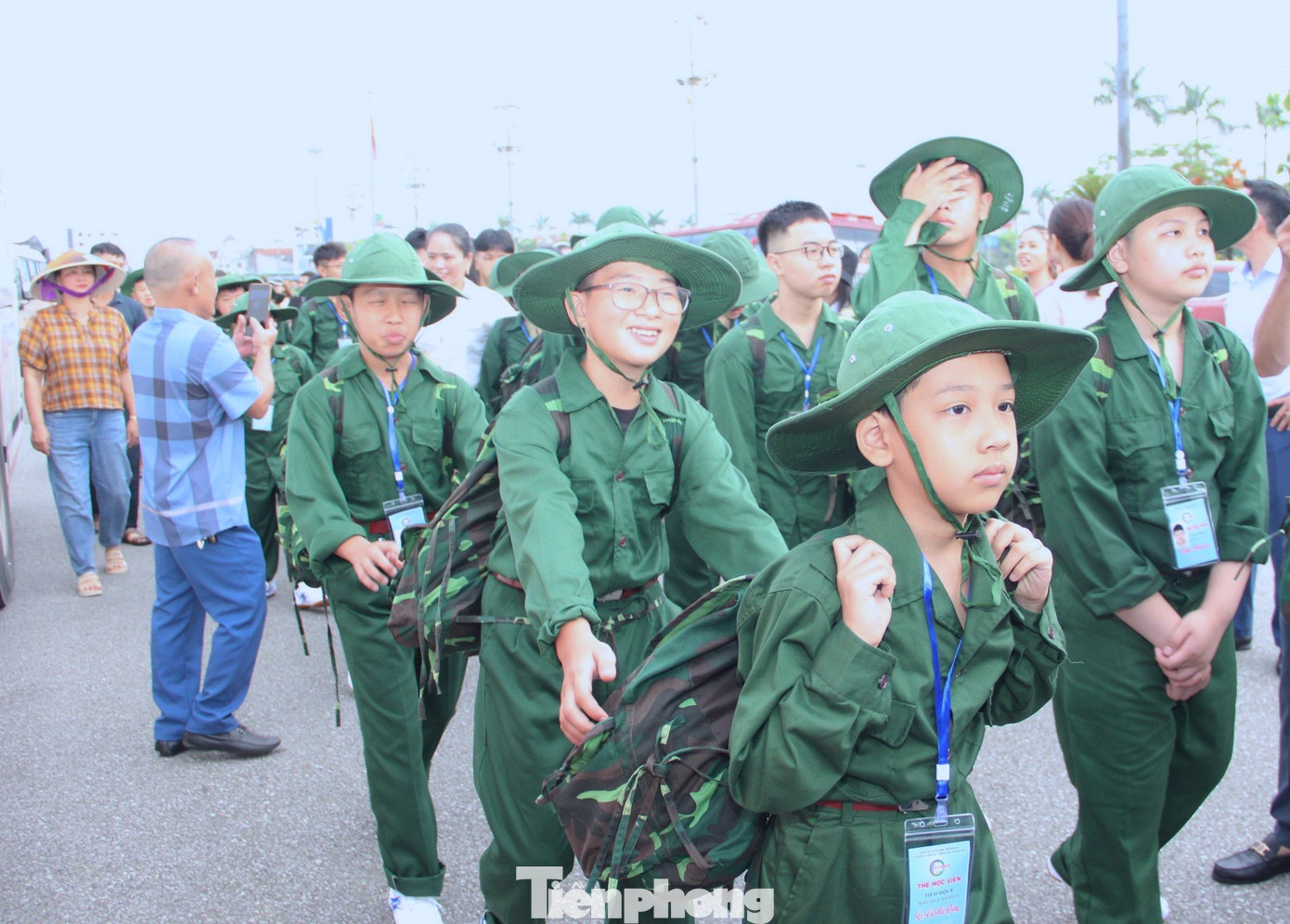 Phó Bí thư thường trực Tỉnh Đoàn Nghệ An Nguyễn Thị Phương Thúy đề nghị các em học viên cần phải cố gắng hết sức để hoàn thành nội dung huấn luyện cơ bản cần thiết của người lính, trải nghiệm thực sự cuộc sống và sinh hoạt trong môi trường tập thể. Từ đó, bản thân biết tự lập, thích ứng được với cuộc sống trong điều kiện xa gia đình. Bên cạnh đó biết khắc phục những khó khăn trong từng nội dung huấn luyện để tích lũy kinh nghiệm, kỹ năng và từng bước trưởng thành, bản lĩnh.