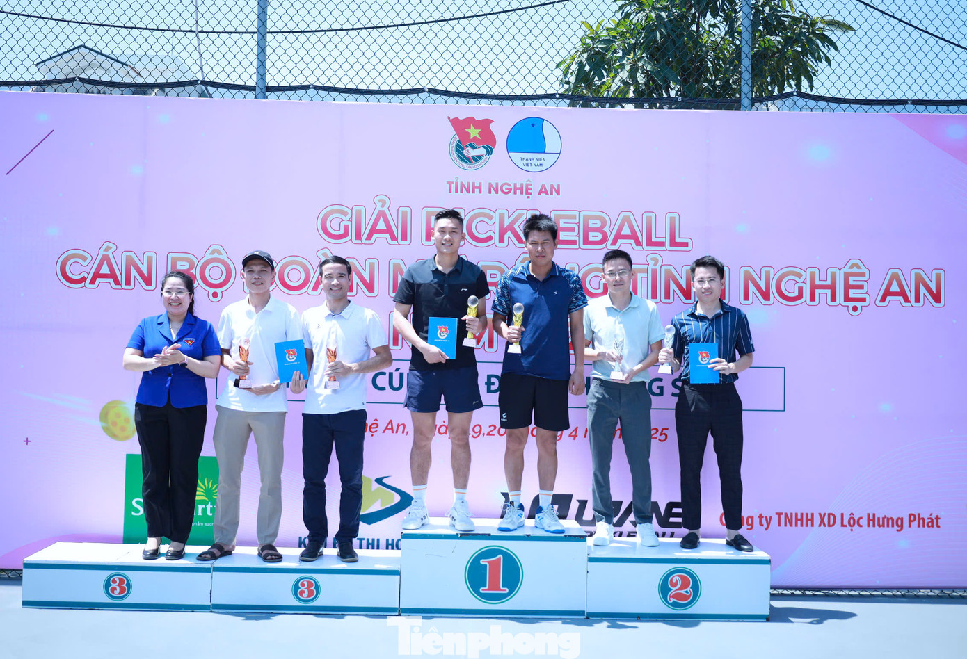 Kết thúc các lượt thi đấu, Ban tổ chức đã trao giải Nhất, Nhì và đồng giải Ba cho các đội ở các nội dung. Kết thúc các lượt thi đấu, Ban tổ chức đã trao giải Nhất, Nhì và đồng giải Ba cho các đội ở các nội dung.