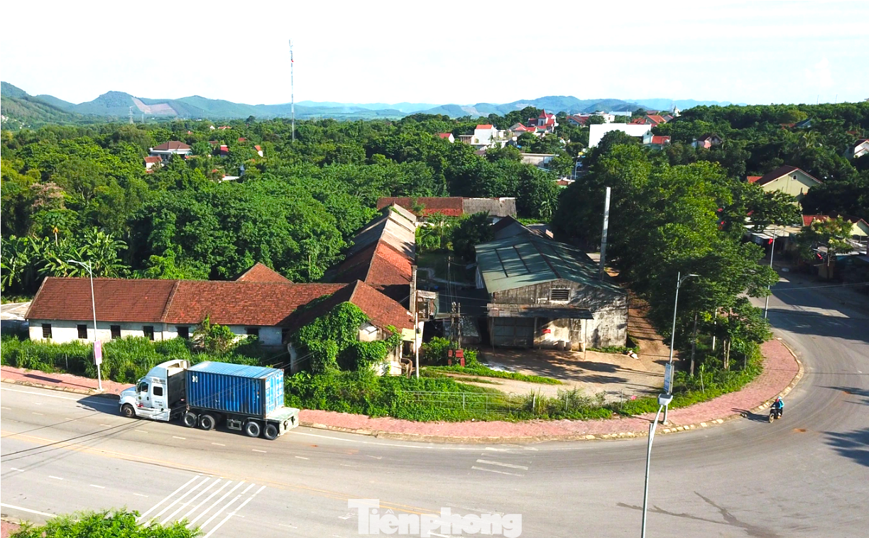 Xưởng sản xuất của Xí nghiệp chế biến Cà Phê - Cao Su ở xã Tây Hiếu (TX. Thái Hòa) thải ra mùi hôi thối.