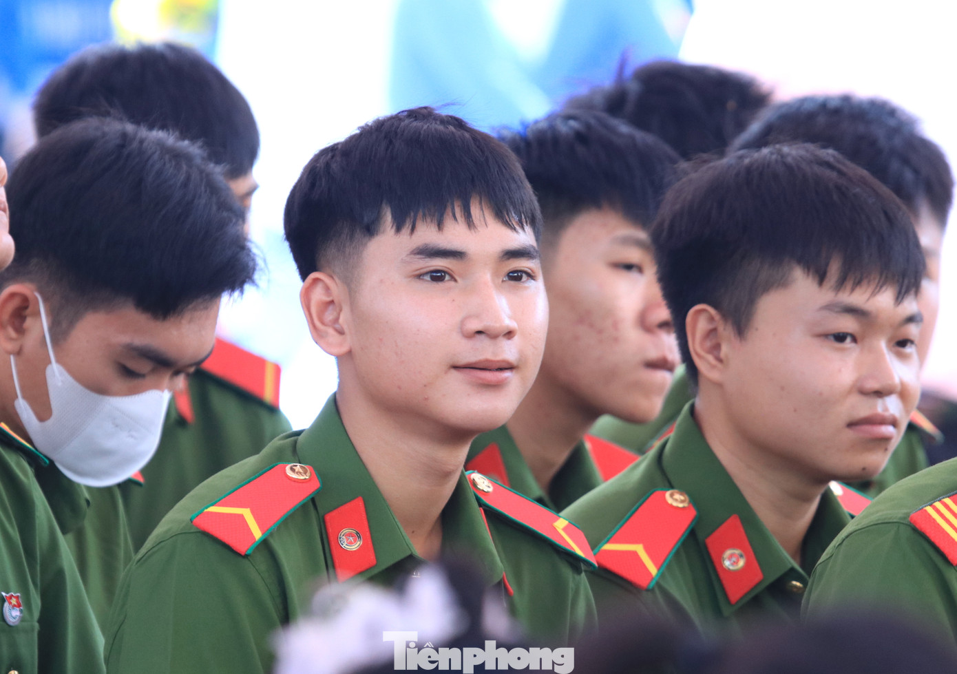 Chương trình có ý nghĩa quan trọng, cung cấp kiến thức cần thiết và cơ hội việc làm phù hợp với trình độ chuyên môn, tay nghề và năng lực cho các đoàn viên thanh niên, người lao động. Chương trình có ý nghĩa quan trọng, cung cấp kiến thức cần thiết và cơ hội việc làm phù hợp với trình độ chuyên môn, tay nghề và năng lực cho các đoàn viên thanh niên, người lao động.