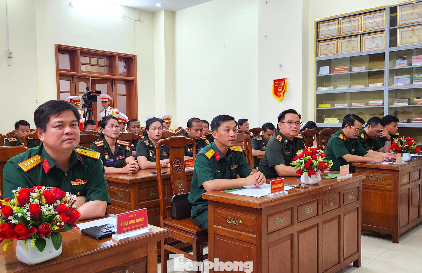 Các đại biểu tại buổi lễ bế mạc Lớp tập huấn. Các đại biểu tại buổi lễ bế mạc Lớp tập huấn.