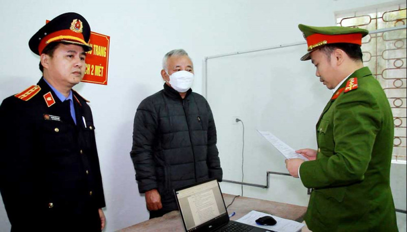 Hiện đã có 7 cán bộ làm việc tại Chi cục Hải quan Cửa khẩu Quốc tế Nậm Cắn bị khởi tố tội nhận hối lộ.