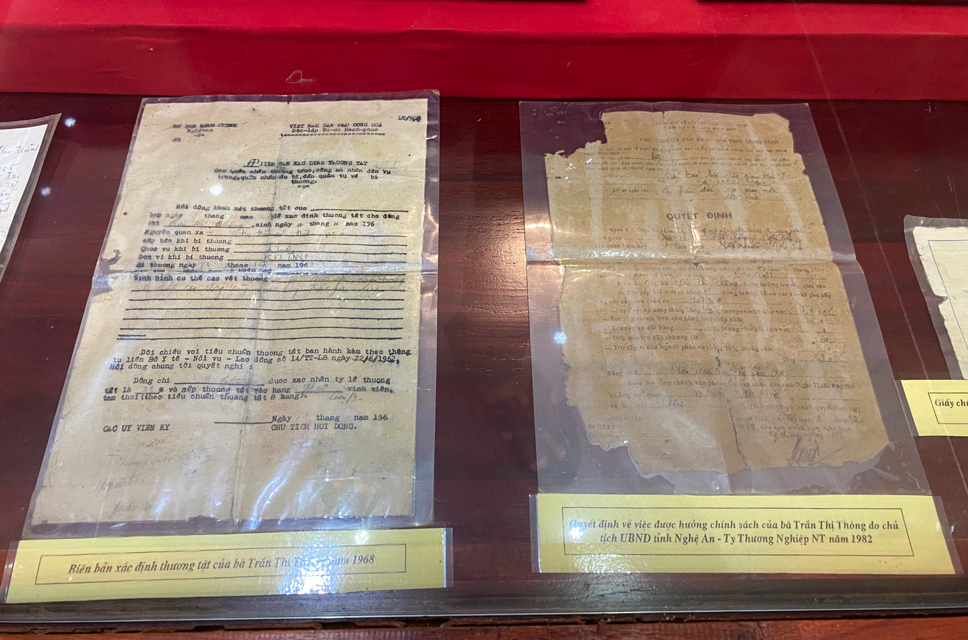 Những hiện vật vô giá lưu giữ trong bảo tàng đã tái hiện lại cuộc chiến ác liệt, tinh thần quả cảm của thế hệ thanh niên xung phong. Những hiện vật vô giá lưu giữ trong bảo tàng đã tái hiện lại cuộc chiến ác liệt, tinh thần quả cảm của thế hệ thanh niên xung phong.