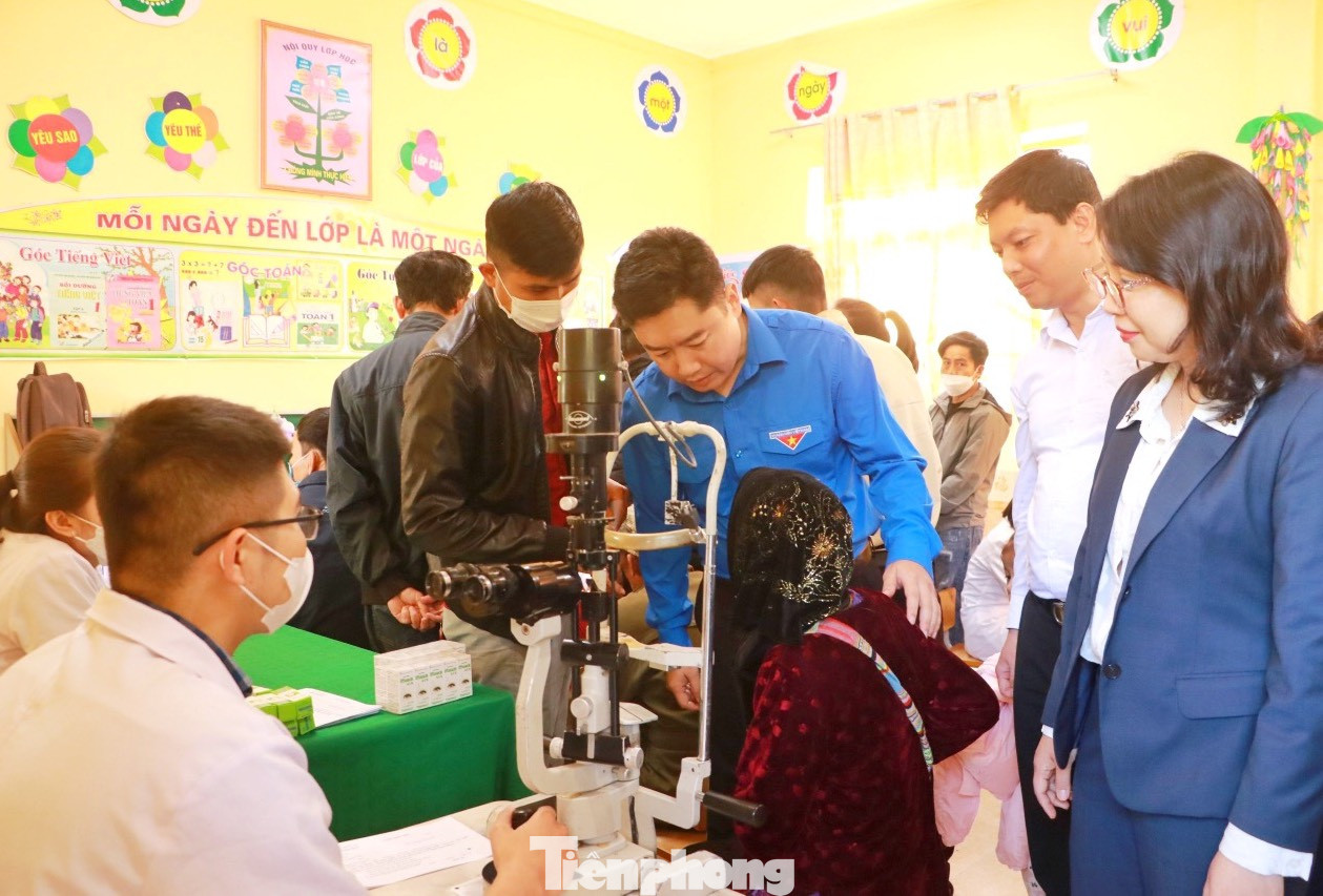 Sau lễ phát động đã diễn ra chương trình khám, tư vấn sức khỏe và cấp phát thuốc miễn phí cho 350 người dân; tập huấn chuyển giao khoa học kỹ thuật trong lĩnh vực nông nghiệp; thăm, tặng quà 2 già làng trưởng bản tại huyện Con Cuông.