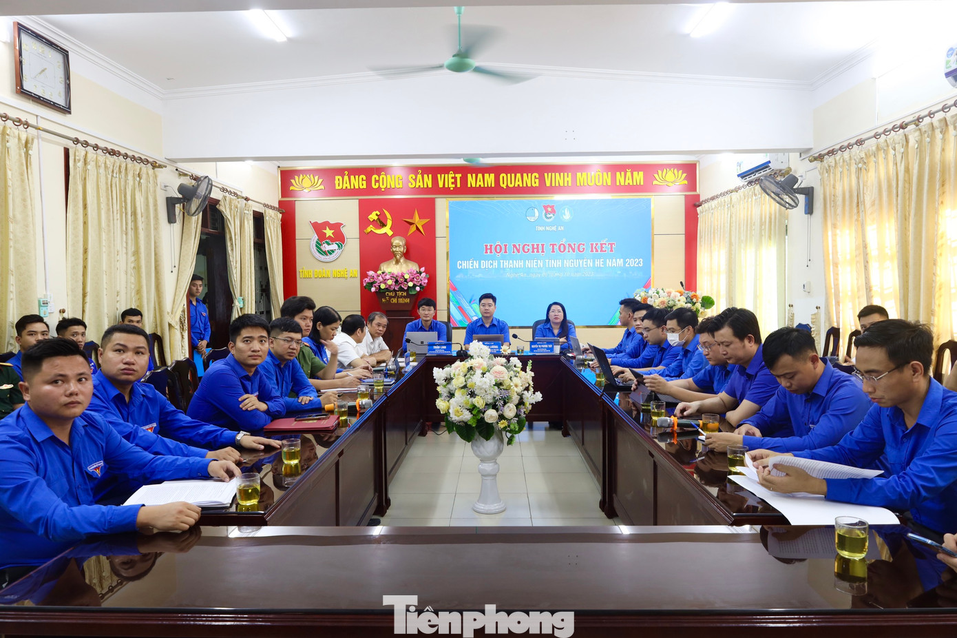 Hội nghị được tổ chức trực tiếp kết hợp trực tuyến 21 điểm cầu toàn tỉnh Nghệ An.