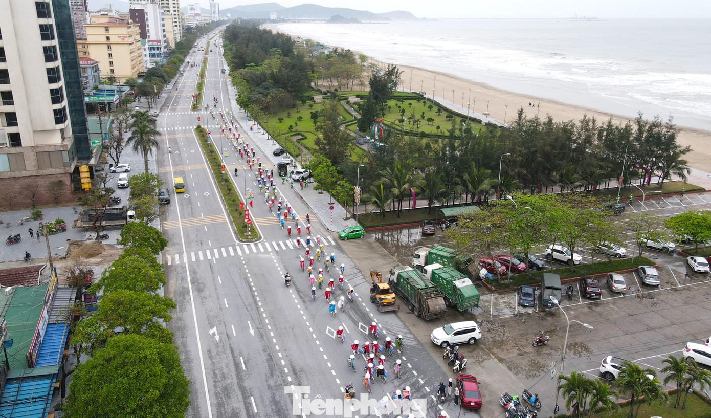 Đây là bước khởi đầu cho một hành trình dài hướng đến mục tiêu xây dựng thành phố biển Cửa Lò - TP. Vinh ngày càng văn minh, hiện đại và thân thiện với môi trường.