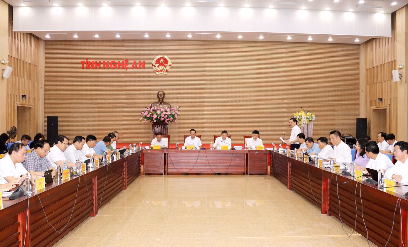 Quang cảnh phiên họp. Ảnh: Kim Oanh.