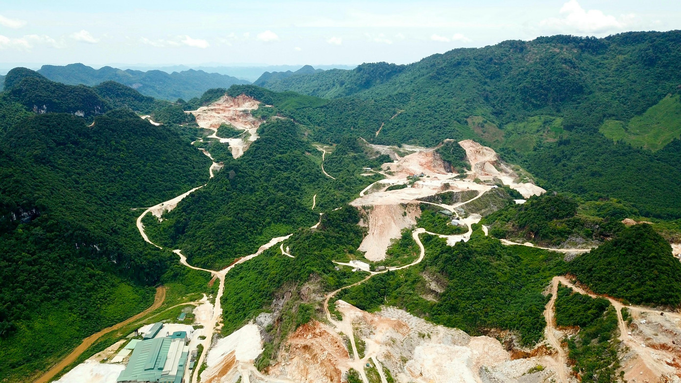 Các khu vực mỏ khai thác đá trên địa bàn huyện Quỳ Hợp (cũ). Các khu vực mỏ khai thác đá trên địa bàn huyện Quỳ Hợp (cũ).