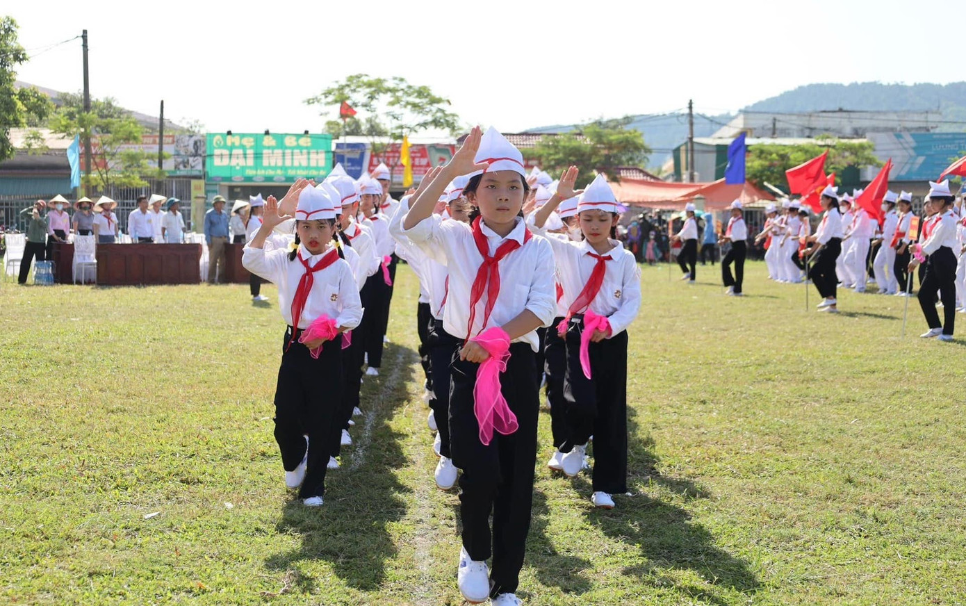 Thể hiện phần thi, hội diễn một cách đẹp nhất, xuất sắc nhất.