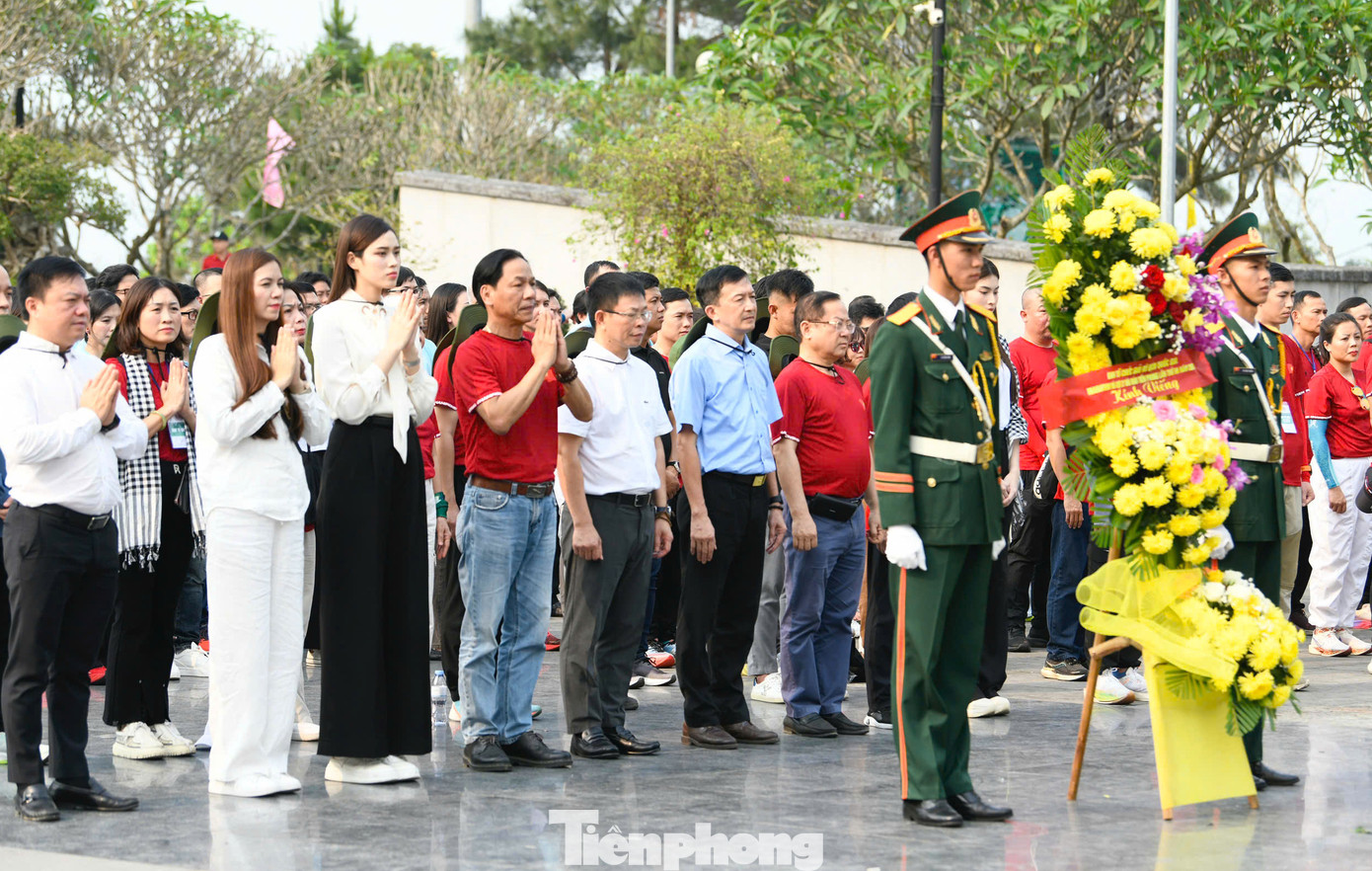 Nghĩa trang Liệt sĩ Quốc gia Đường 9 là nơi yên nghỉ của gần 11.000 Anh hùng liệt sĩ của cả nước.