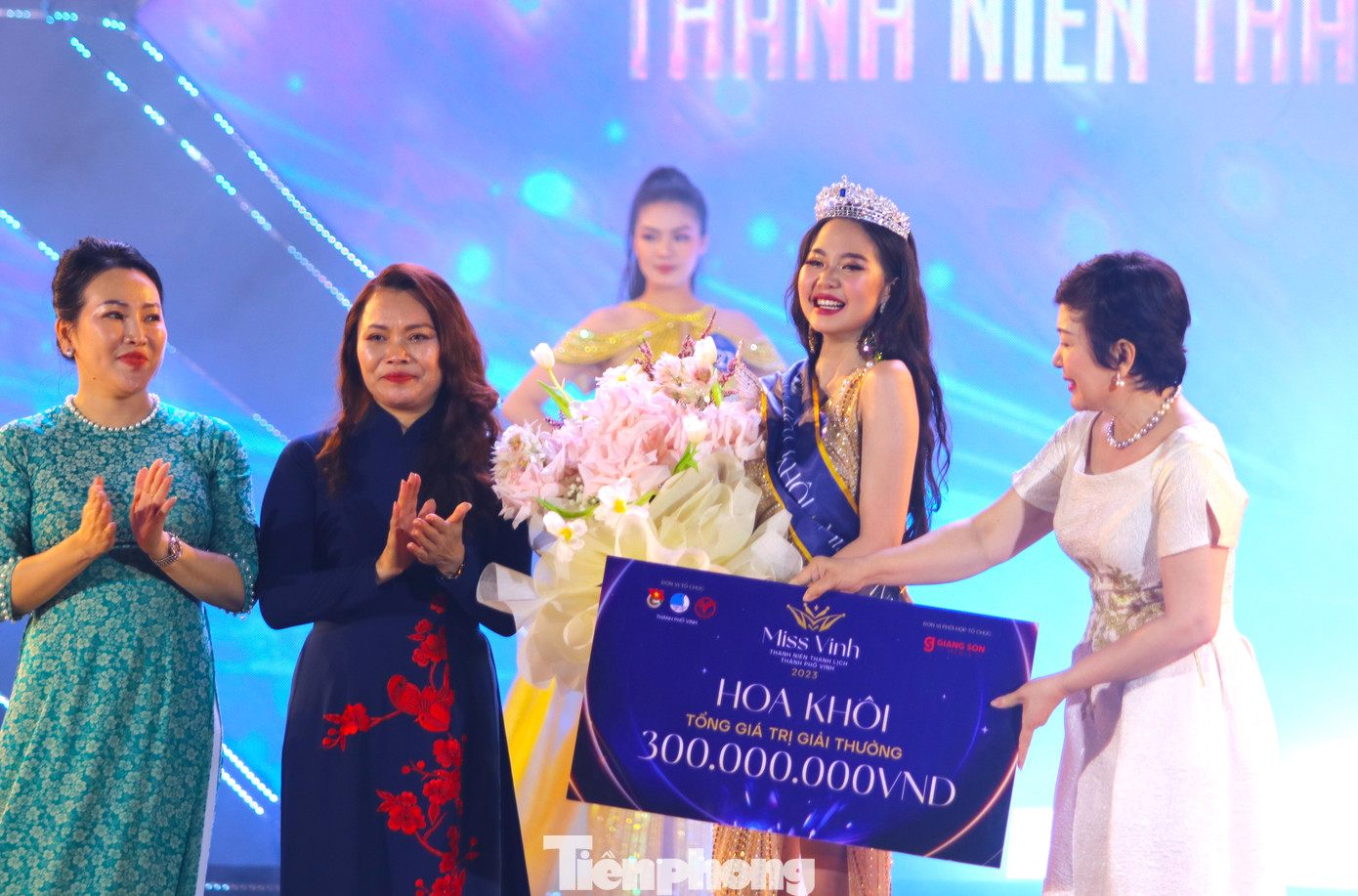 Sau nhiều phần thi gay cấn, hấp dẫn, giải nhất Hoa khôi Miss Vinh đã được trao cho nữ sinh Phạm Thị Thùy Trang (SN 2007; học sinh Trường THPT Huỳnh Thúc Kháng, TP. Vinh). Thùy Trang nhận được giải thưởng gồm 20 triệu đồng tiền mặt, vương miện và kèm quà tặng hiện vật với tổng trị giá giải thưởng lên đến 300 triệu đồng.