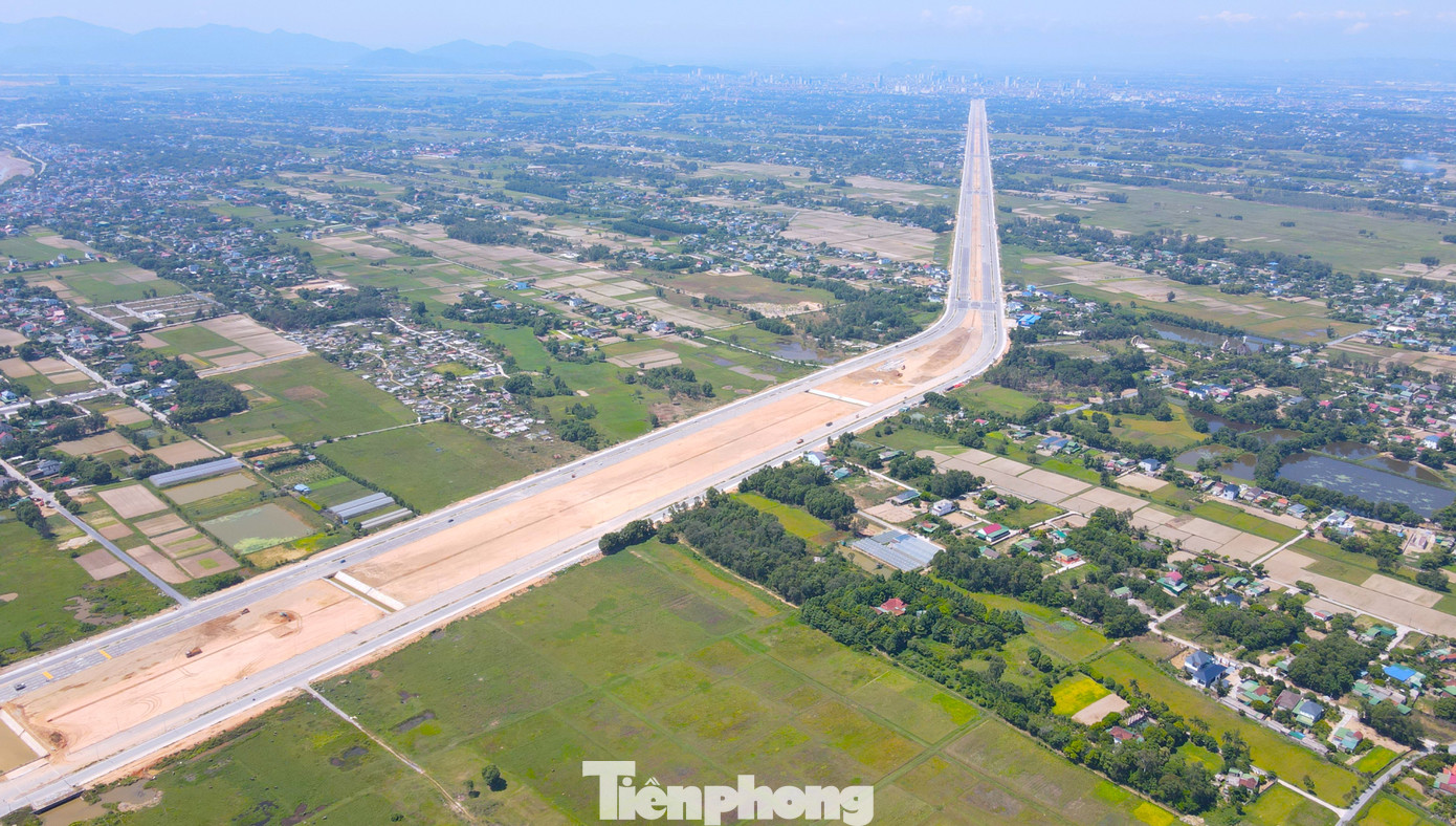 Tuyến đường hoàn thiện sẽ tạo trục giao thông kết nối nhanh 2 khu vực đô thị là thành phố Vinh và thị xã du lịch Cửa Lò.