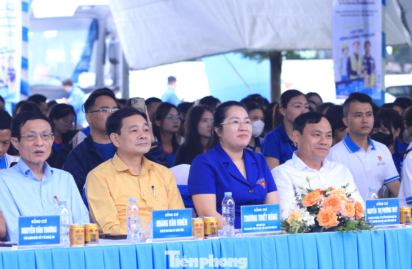 Các đại biểu tham dự ngày hội. Các đại biểu tham dự ngày hội.