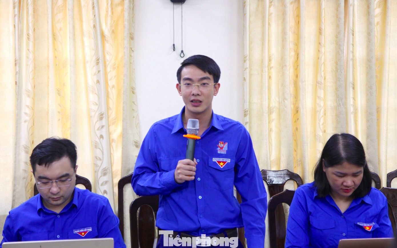 Các đại biểu tham gia thảo luận tại Hội nghị.