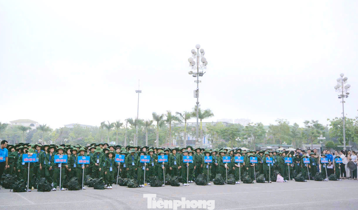 Chương trình năm nay có sự tham gia của 400 chiến sĩ nhí.