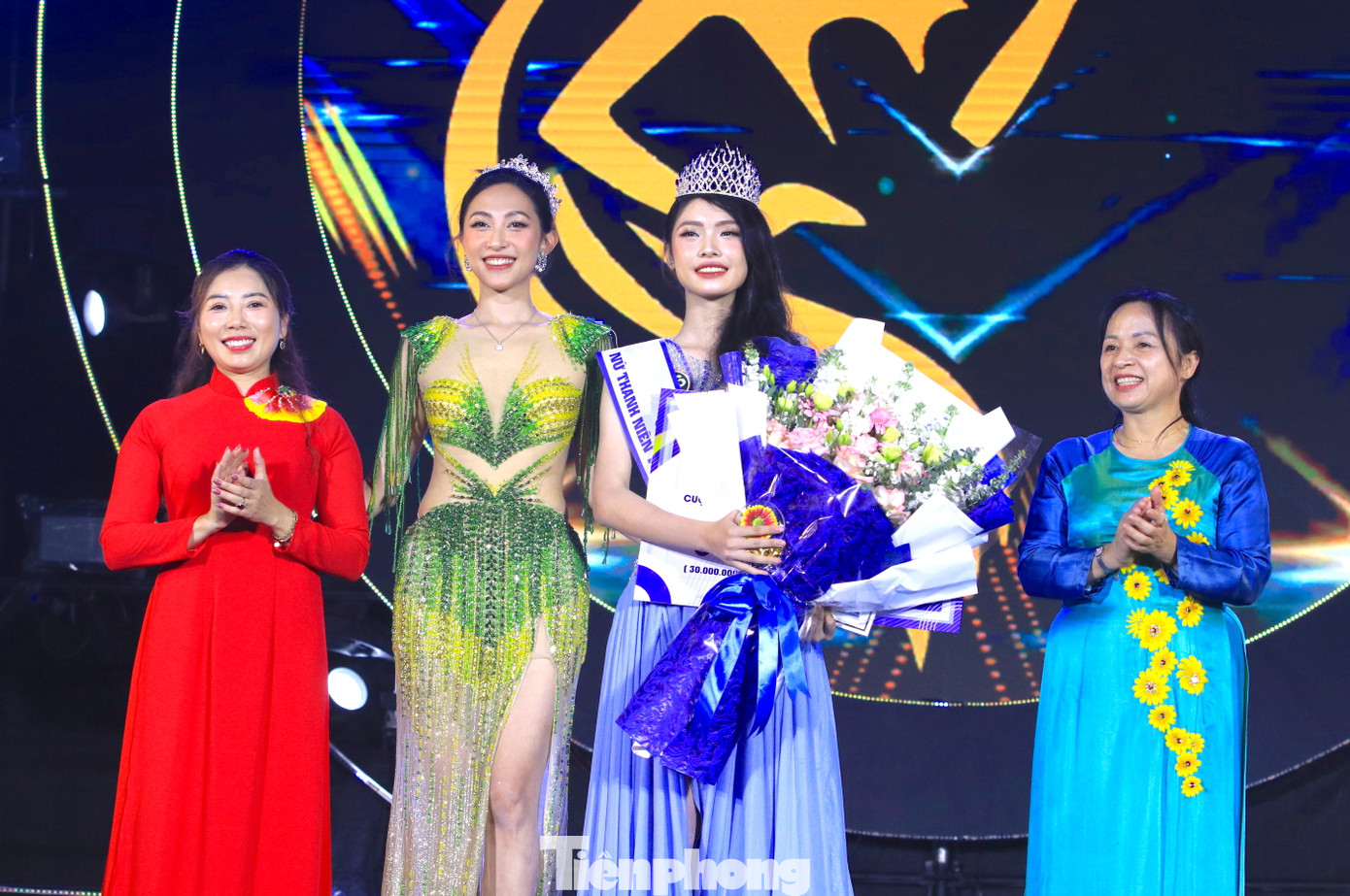 Ban tổ chức trao vương miện kèm theo giấy chứng nhận của Ban Tổ chức, tiền thưởng trị giá 60.000.000 đồng bao gồm Voucher của nhà tài trợ cho thí sinh đạt giải Nhất cuộc thi.