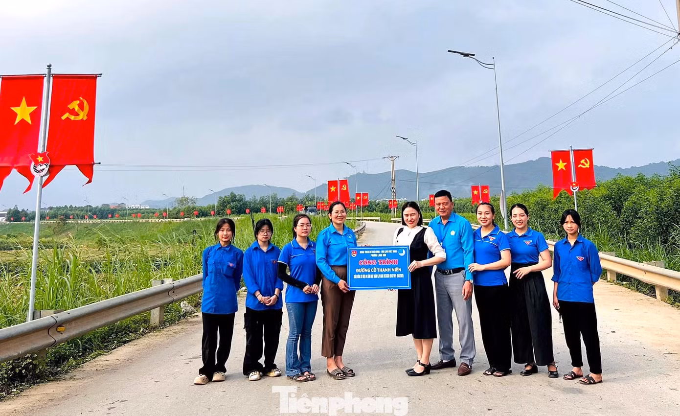 Xây dựng mới và duy trì 69 tuyến đường thanh niên tự quản, đường cờ thanh niên, hàng cây thanh niên.
