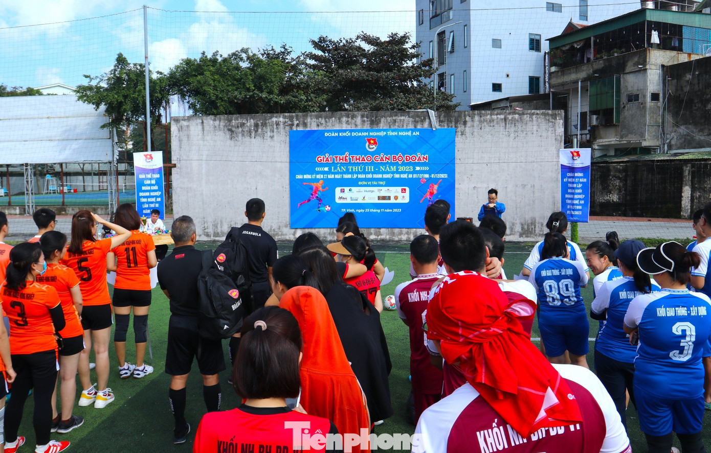 Lễ khai mạc giải thể thao các cán bộ Đoàn của Đoàn khối Doanh nghiệp tỉnh Nghệ An.