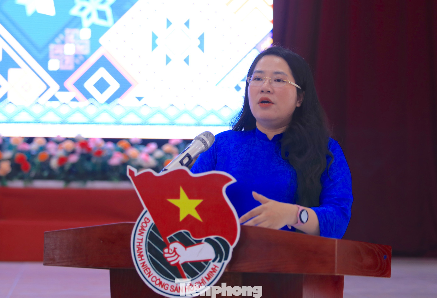 Chị Nguyễn Thị Phương Thúy - Bí thư Tỉnh Đoàn Nghệ An phát biểu tại hội nghị. Chị Nguyễn Thị Phương Thúy - Bí thư Tỉnh Đoàn Nghệ An phát biểu tại hội nghị.