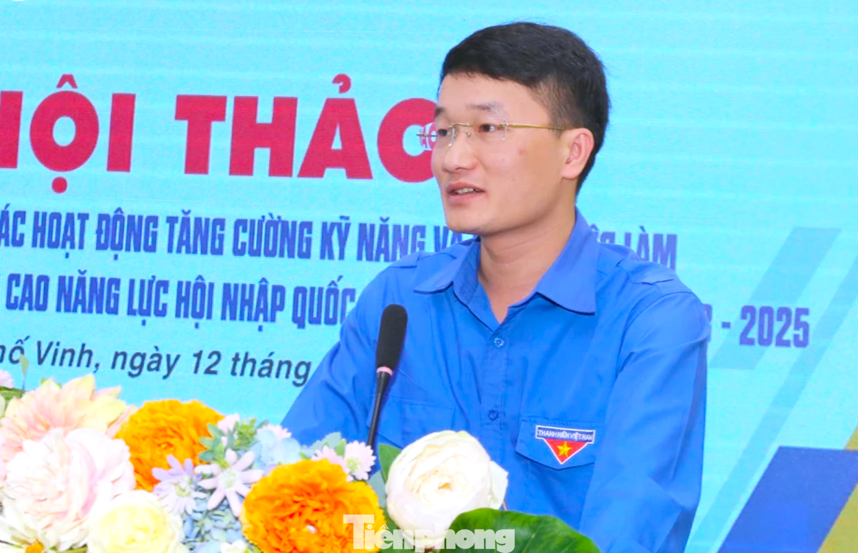 Anh Trần Linh - Phó Bí thư Tỉnh Đoàn Nghệ An, Chủ tịch Hội Sinh viên tỉnh khẳng định dự án có vai trò rất quan trọng với lực lượng đoàn viên, thanh niên Nghệ An. Anh Trần Linh - Phó Bí thư Tỉnh Đoàn Nghệ An, Chủ tịch Hội Sinh viên tỉnh khẳng định dự án có vai trò rất quan trọng với lực lượng đoàn viên, thanh niên Nghệ An.