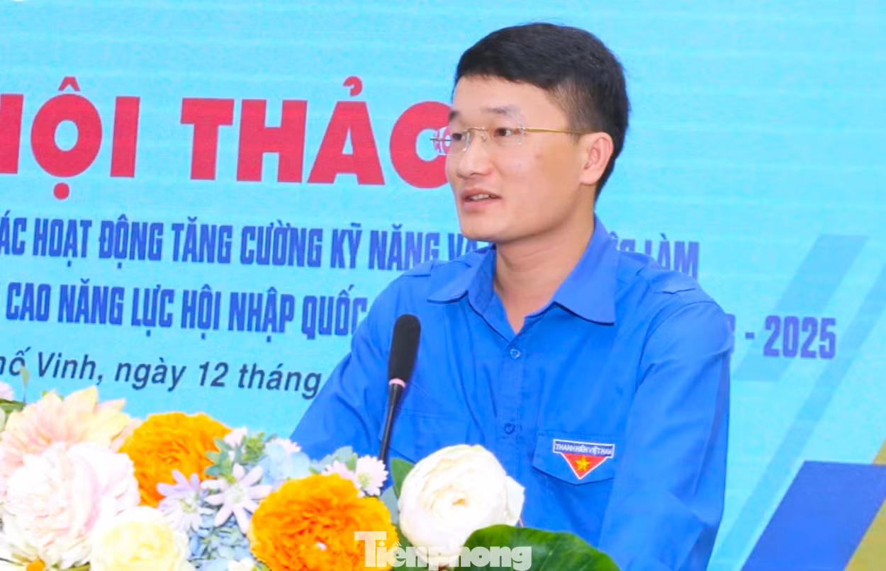 Anh Trần Linh - Phó Bí thư Tỉnh Đoàn Nghệ An, Chủ tịch Hội Sinh viên tỉnh khẳng định dự án có vai trò rất quan trọng với lực lượng đoàn viên, thanh niên Nghệ An. Anh Trần Linh - Phó Bí thư Tỉnh Đoàn Nghệ An, Chủ tịch Hội Sinh viên tỉnh khẳng định dự án có vai trò rất quan trọng với lực lượng đoàn viên, thanh niên Nghệ An.